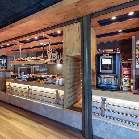 Ibis Budget Cahors Exterior photo